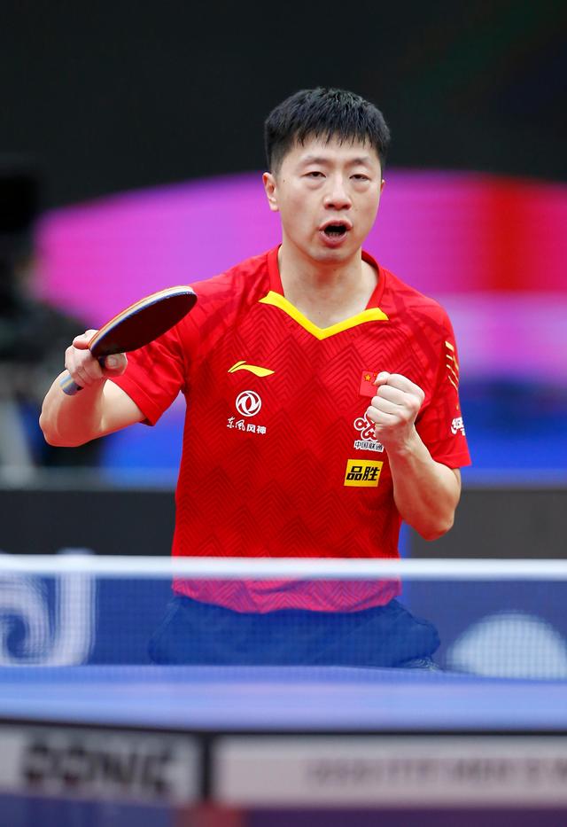 期待背道而 期待背道而