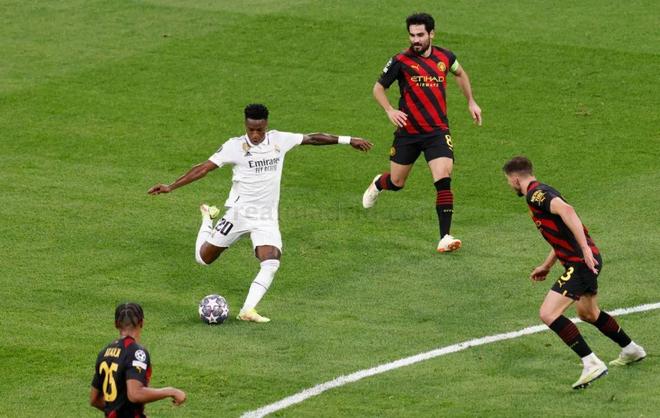 林葳在场上 林葳在场上